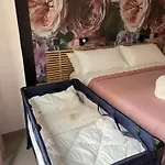 Peoniamaximahouse -piazza Bologna- Apartamento *
