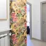 Peoniamaximahouse -piazza Bologna- Apartamento *