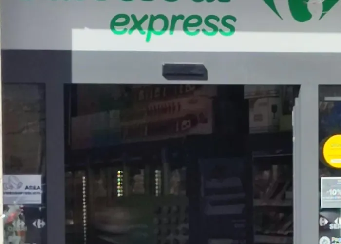 公寓 Peoniamaximahouse -piazza Bologna- *